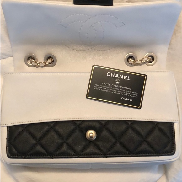 SOLD Black and White Authentic Chanel Flapbag - Picture 6 of 8